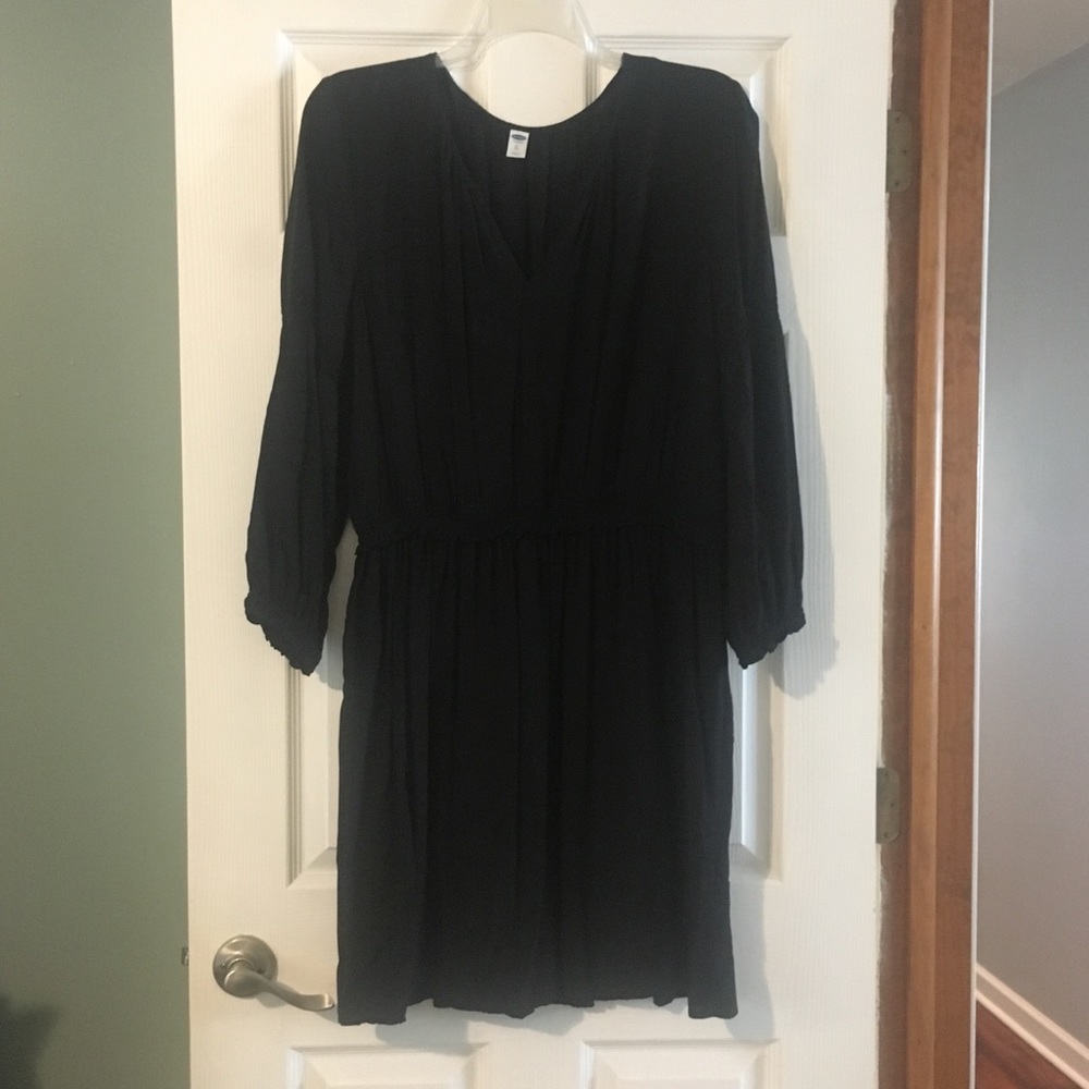 Lightweight split neck dress